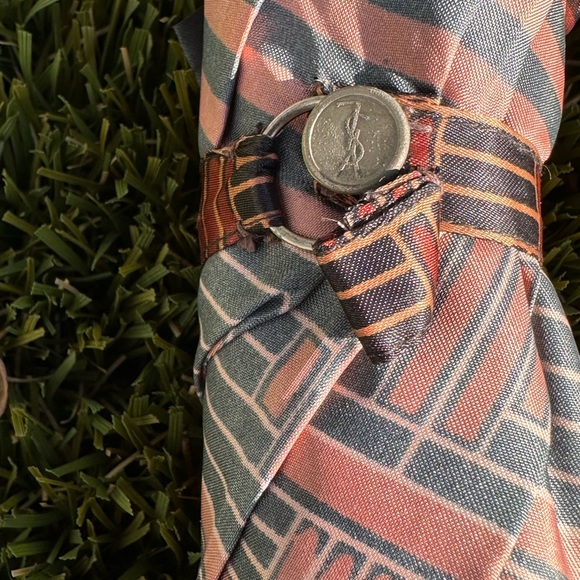 Stunning Authentic YSL Umbrella 🌂 - Picture 13 of 16